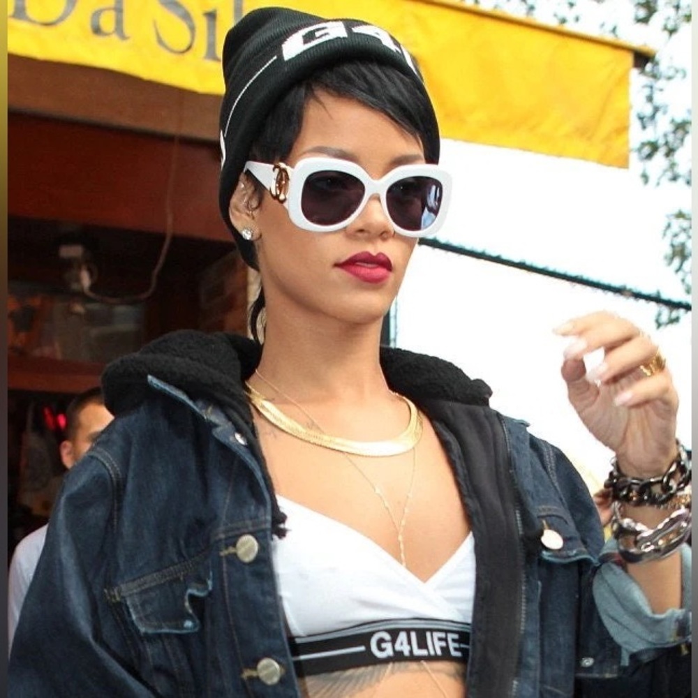 CHANEL Sunglasses - Picture 11 of 13